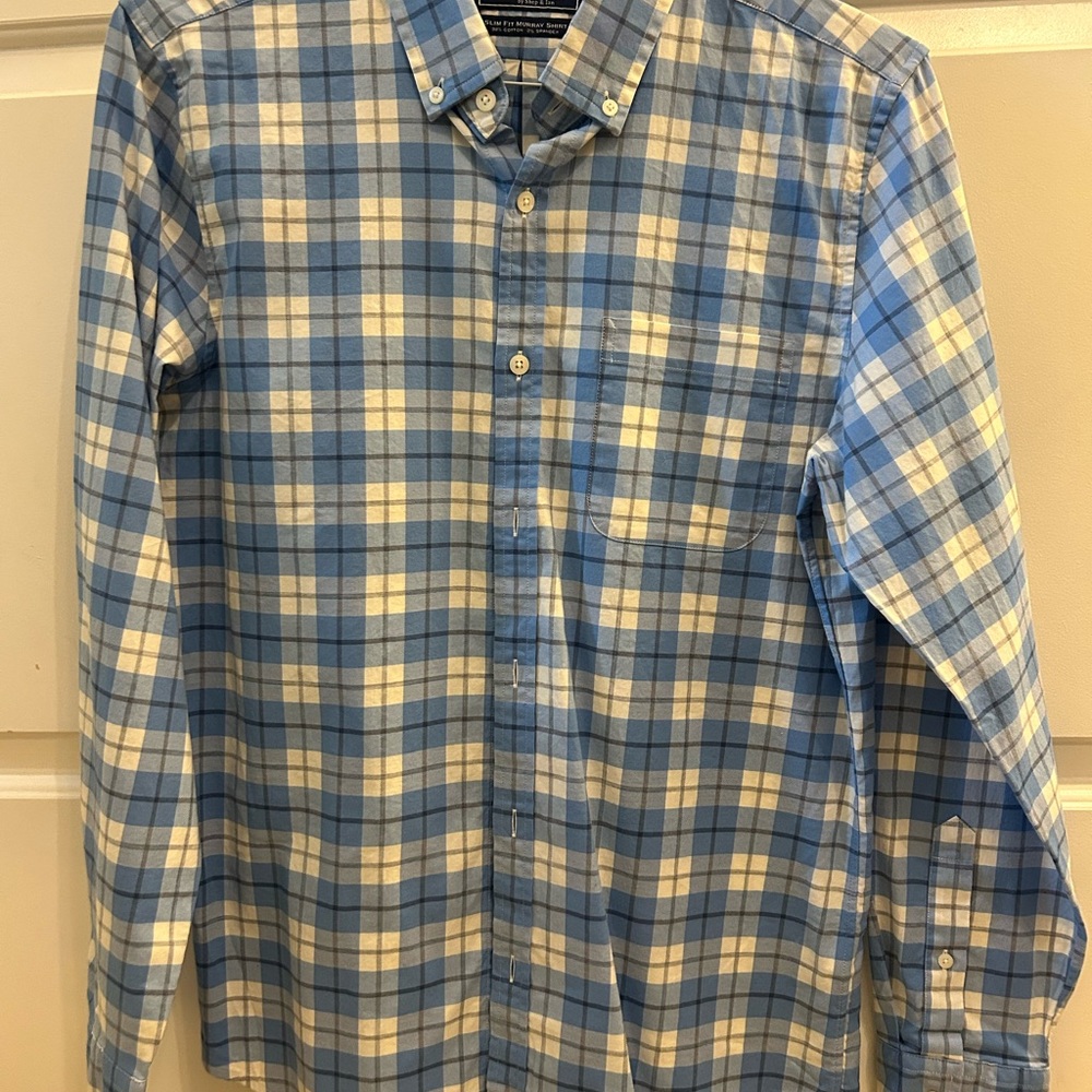 Vineyard Vines Light Blue and White Checkered Slim Fit Murray Size M